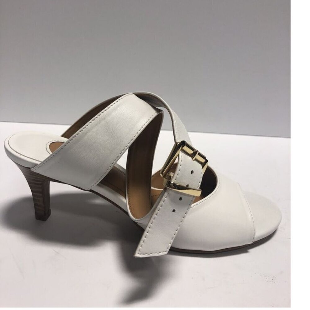 J. Renee Women’s Soncino, White Ankle Strap Sandals, Size 7 Narrow